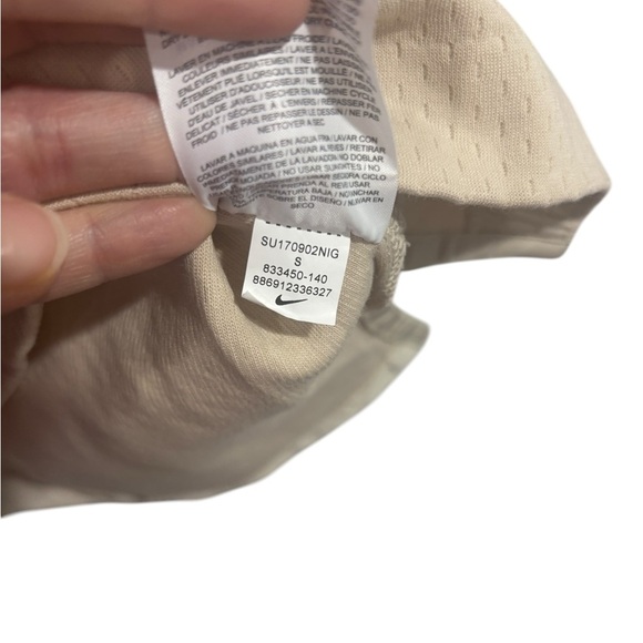 Nike Cream Tan Short Sleeve Boxy Tee Small Gorpcore Athletic Square Neck - Picture 6 of 11